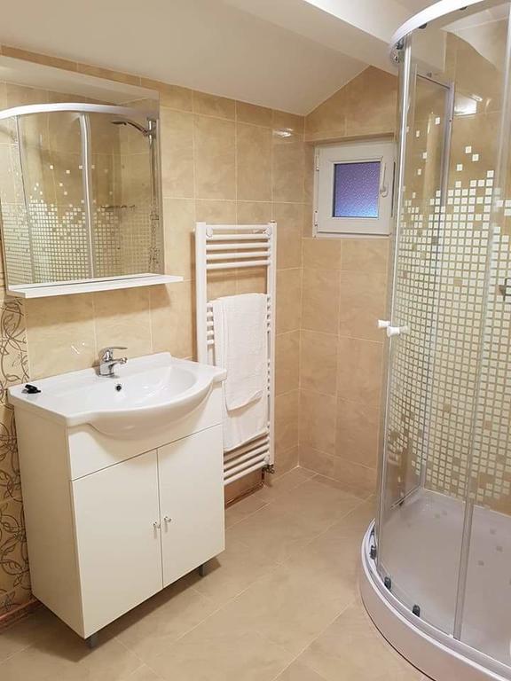 Cabana Sarmis Costesti Εξωτερικό φωτογραφία