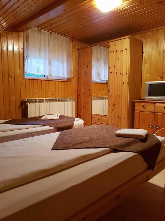 Cabana Sarmis Costesti Εξωτερικό φωτογραφία