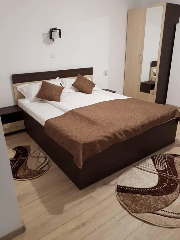 Cabana Sarmis Costesti Εξωτερικό φωτογραφία